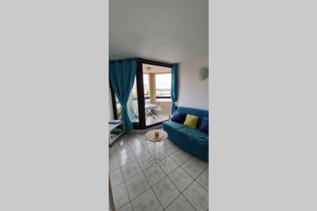 Bel Appartement Vue Sur Le Lac Marin Avec Piscine Le Barcares Bagian luar foto